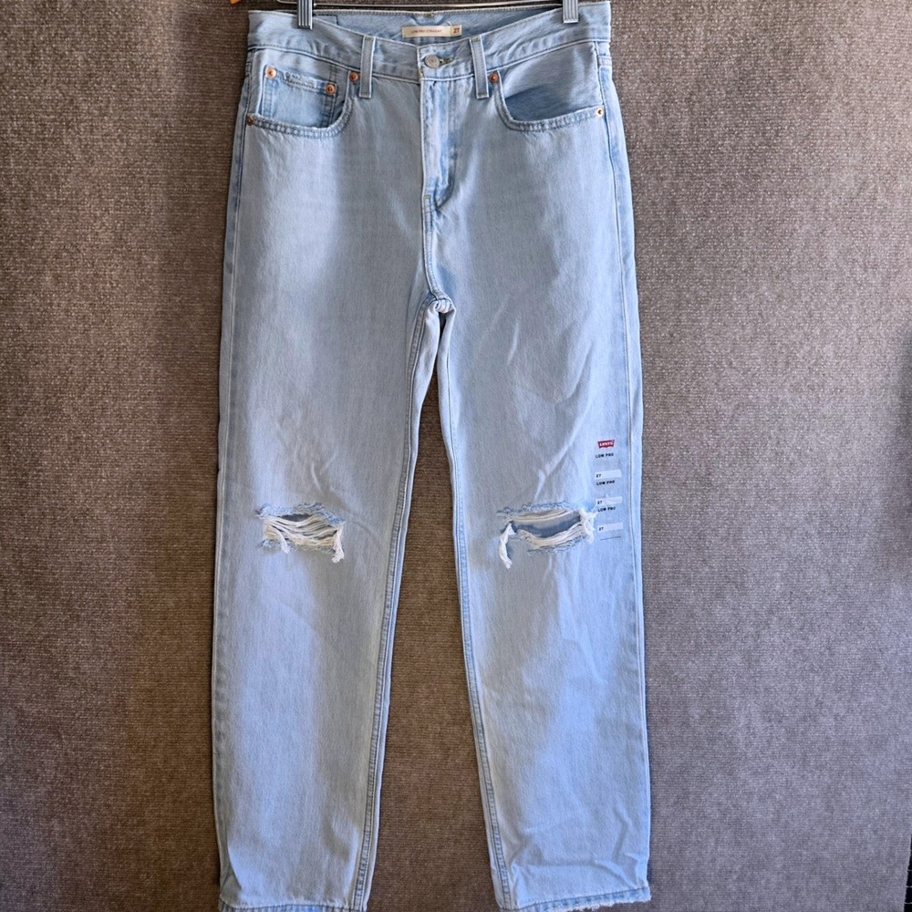Levis Low Pro Straight Distressed Jeans‎ Light Wash Blue W27 L31
Women's